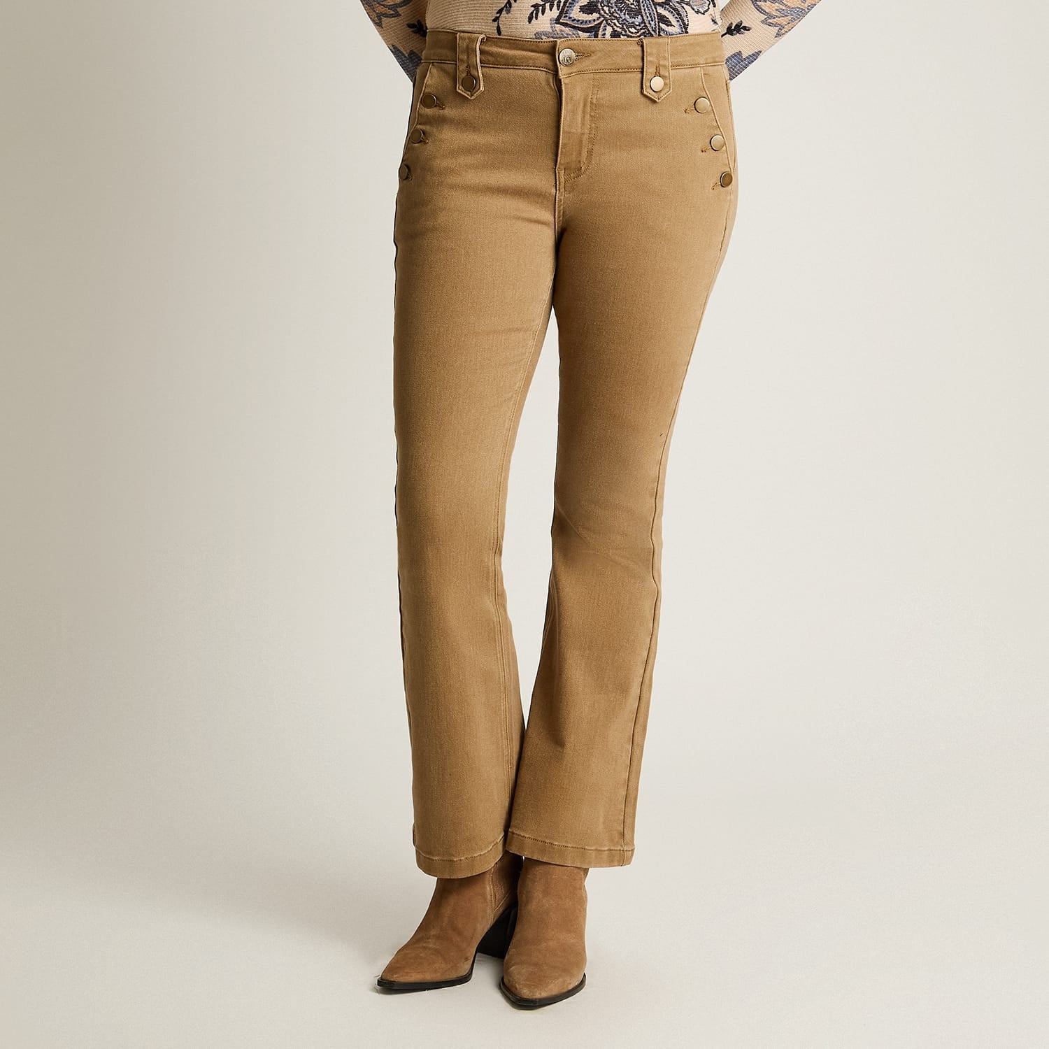 Jeans Camel Elasticidad Media Sin Forro Calce Normal Tela Denim